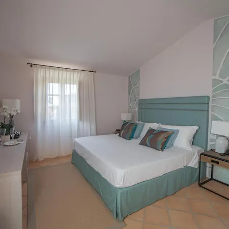 Borgo Smeraldo 4*