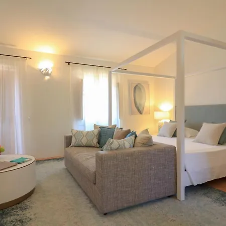 מלון Borgo Smeraldo