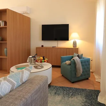 Borgo Smeraldo 4* ארזח'ינה