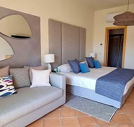 Hotel Borgo Smeraldo 4*