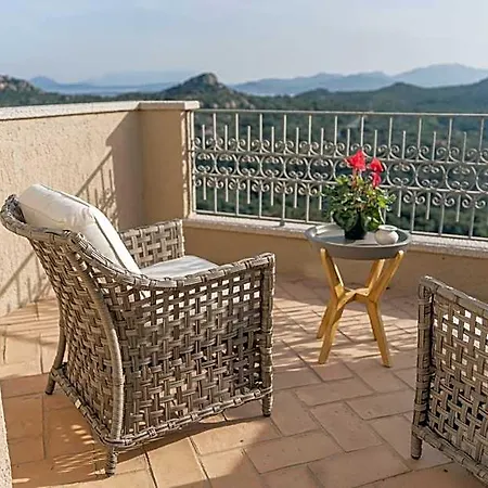 Borgo Smeraldo Hotel 4*