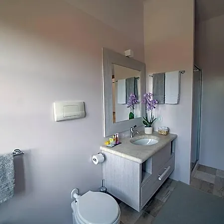 Borgo Smeraldo מלון