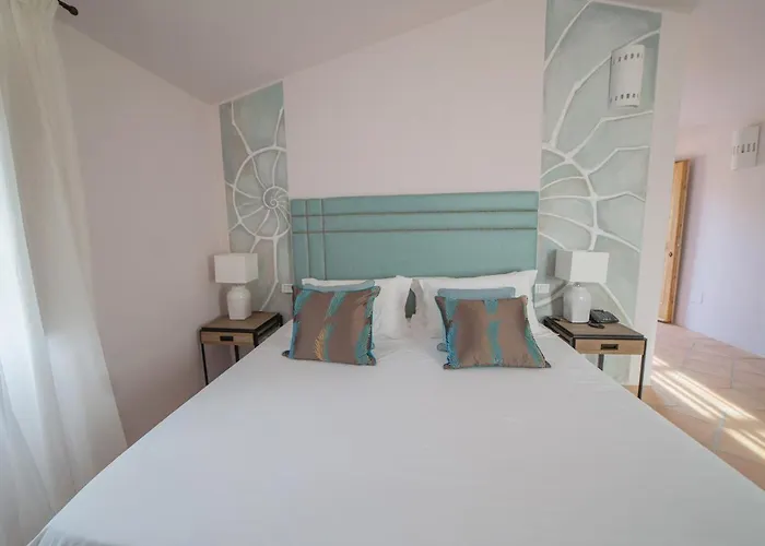 Borgo Smeraldo فندق