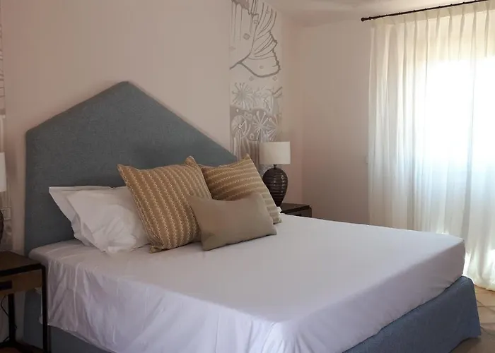 Borgo Smeraldo فندق 4*