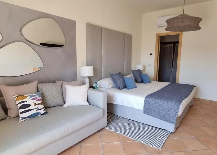 Borgo Smeraldo فندق أرتْساكينا